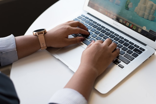 4 The Best QR Code Generators for Business