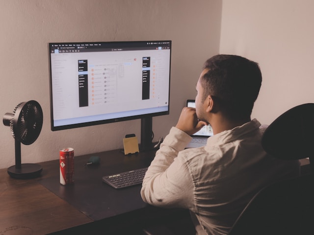Choosing a Website Builder for Your Small Business: 6 Distinct Options